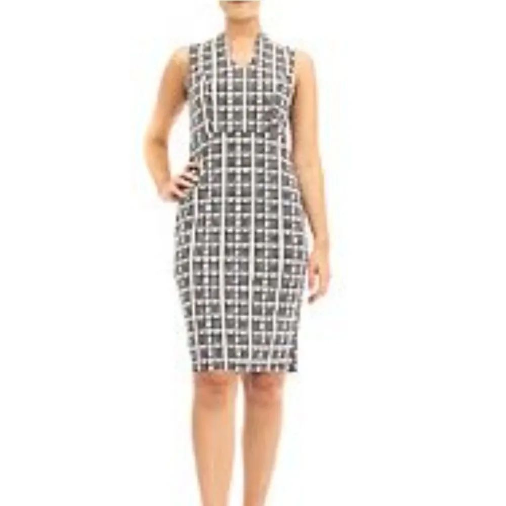 BRAND NEW STUDIO I ROUND NECK HIDDEN ZIP CLOSURE WOMEN"S DRESS